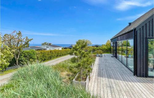 Sandvig House | Beautiful Home In Allinge With Kitchen
