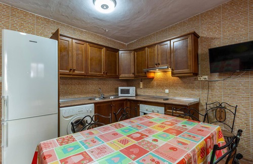 Casarabonela House | Beautiful home in Casarabonela with WiFi