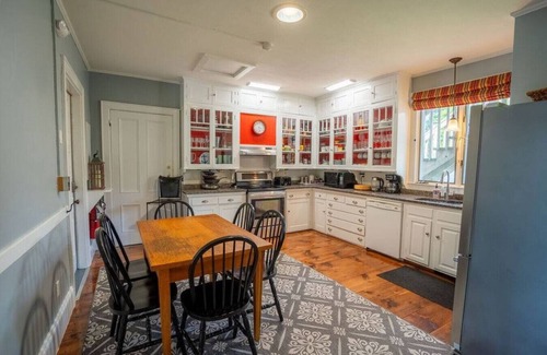 Falmouth House | Beautiful Home in Falmouth Village