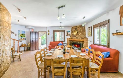 Rute House | Beautiful Home In Rute