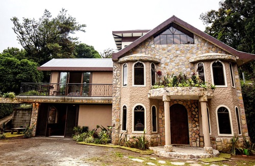 Monteverde House | Beautiful Home in The Cloud Forest