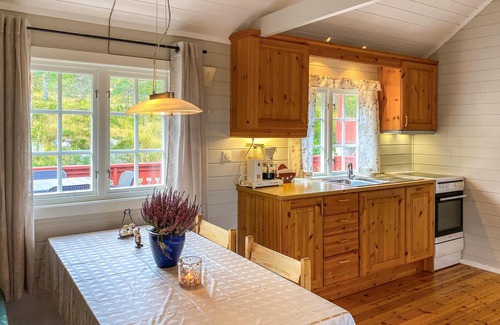 Aure House | Beautiful home in Tustna with WiFi