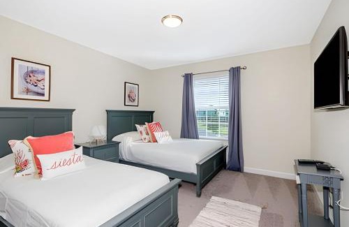 Davenport House | Beautiful home, inside the best resort in Orlando!