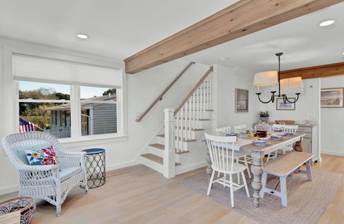 Old Lyme Cottage | Beautiful home located at White Sand Beach, Old Lyme, Ct