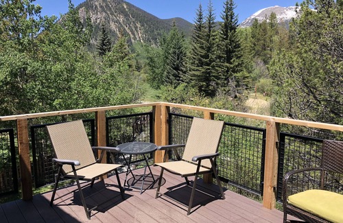 Frisco House | Beautiful Home On 10 Mile Creek!