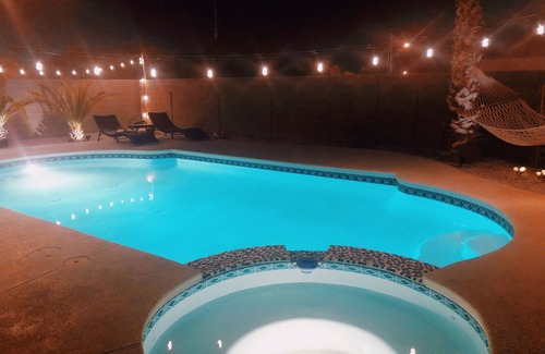 Spring Valley House | Beautiful house -3 bedrooms pool & jacuzzi!