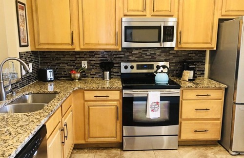 Meadow Woods House | Beautiful house with pool, 4 bedrooms, 3 bathrooms