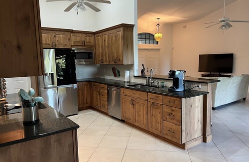 Bokeelia House | Beautiful Island Sanctuary with Modern Amenities
