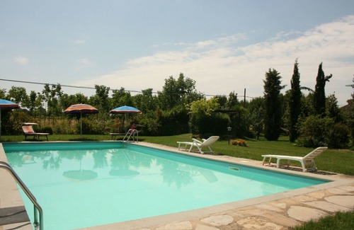 Castiglion Fiorentino Apartment | Beautiful apartment for 2 guests with WIFI, pool, TV and pets allowed, close to Cortona