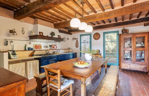 Civitella Paganico House | Beautiful villa for 12 guests with private pool, WIFI, TV, terrace, pets allowed and panoramic .