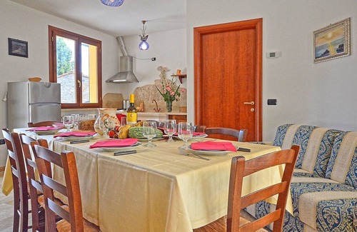 Monteverdi Marittimo Apartment | Beautiful apartment for 8 guests with pool