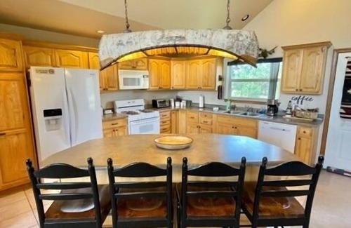 Lake Hatcher Park House | Beautiful Lake Hatcher Home with Views of Pagosa Peak.
