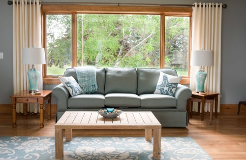 Cleveland House | Beautiful Lake Michigan Home W/ Private Beach