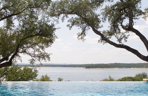 La Hacienda Estates House | Beautiful Lake Travis Waterfront Retreat