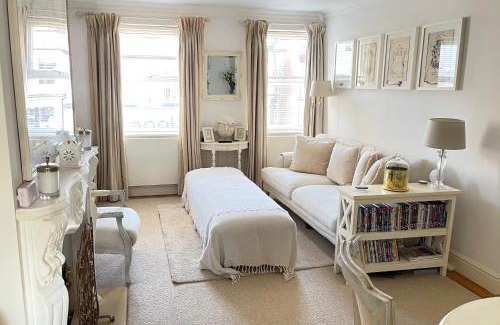 New Forest District Apartment | Beautiful Lymington New Forest Getaway