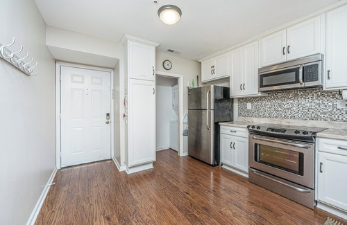 Folly Beach Condo | Beautiful Marsh View Condo Walking Distance to Folly Beach