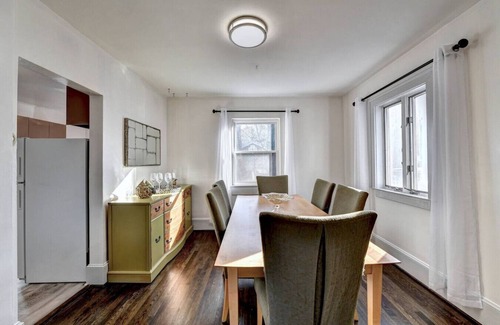 Home Park House | Beautiful Midtown home-sleeps 13