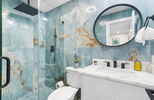 Lighthouse Point House | Beautiful Modern Renovated Family Oasis With Pool