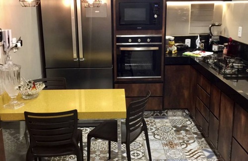 Marista Apartment | Beautiful, modern apt S. Bueno 4Qt, 2vg, 10 guests