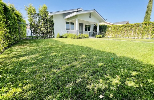 Glendale House | Beautiful Modern House in Prime Glendale