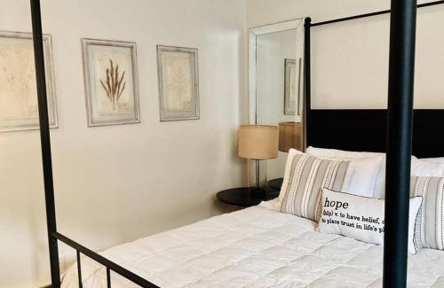 Telluride Apartment | Beautiful Modern In-town Studio with Kitchenette