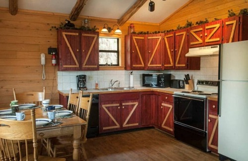 Bryson City Cabin | Beautiful Mountain Views with Outdoor Hot Tub & Indoor Whirl Pool!