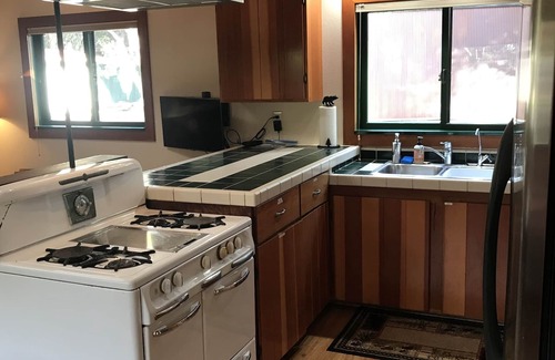 Toro Canyon House | Beautiful mountain view avocado ranch. 6 minutes to Carpinteria & beaches.