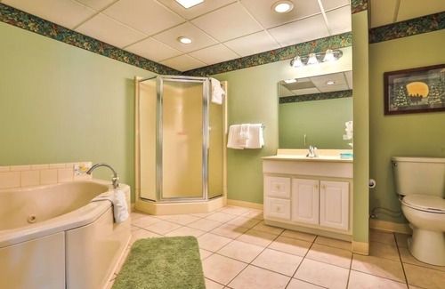 Lake Placid Resort | Beautiful Mountain Views 5 Minutes to Mirror Lake nIronman July 20, 2025