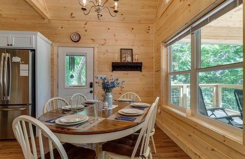 Chalet Village Ski Chalet | Beautiful New Chalet in Gatlinburg with Seasonal Views! 3 Bed/2 Bath!