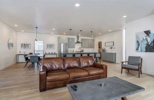 Colorado Springs House | Beautiful New-Modern Luxury Minutes from Downtown, Old Colorado City & OPTC