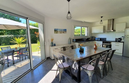 Biscarrosse Villa | Beautiful new villa, quiet, near forest Biscarrosse/6p