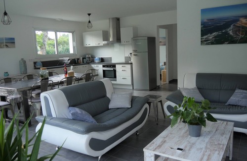 Biscarrosse Villa | Beautiful new villa, quiet, near forest Biscarrosse/6p