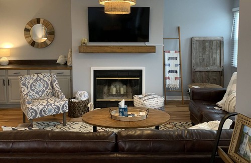Kelleys Island Condo | Beautiful, newly renovated condo steps from the pool and downtown entertainment!