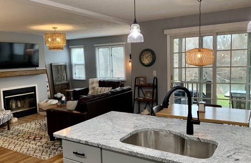 Kelleys Island Condo | Beautiful, newly renovated condo steps from the pool and downtown entertainment!