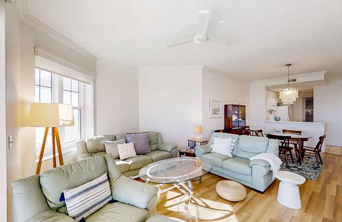 Amelia City Condo | Beautiful Oceanfront Getaway w/Shared Pool, Central AC, Elevator, & W/D