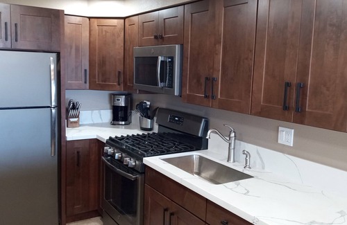 Kihei Condo | Beautiful Ocean View! Newly renovated kitchen and 2 Air Conditioners