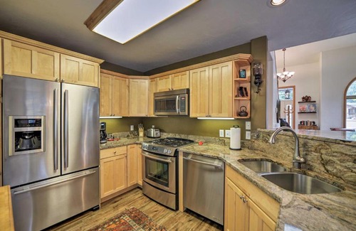 Ouray House | Beautiful Ouray Home with Mtn View, 1 Mi to Town!