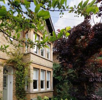 Oxford House | Beautiful Oxford Town House