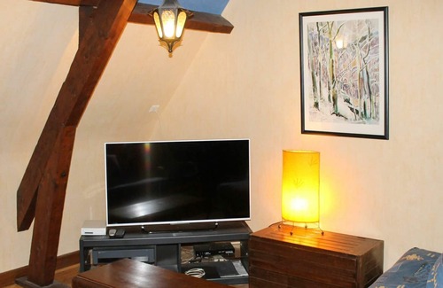 Auriac-du-Perigord Villa | Beautiful private villa for 6 guests with private pool, WIFI, TV, terrace and parking