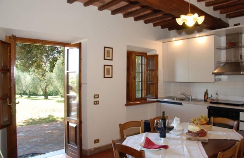 Capannori Villa | Beautiful private villa with private pool, WIFI, A/C, TV, patio and panoramic view, close to Lucca