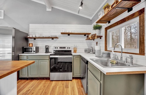 Tobyhanna House | Beautiful Poconos Getaway with Game room ,Hot Tub, and Fire pit