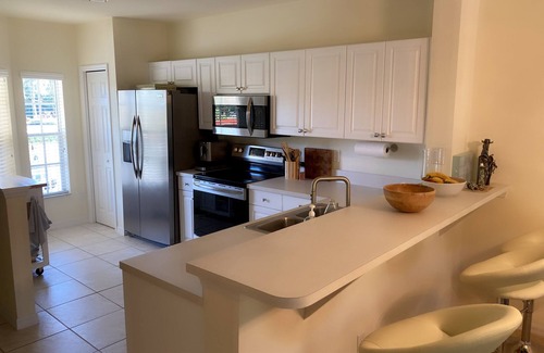 Naples Condo | Beautiful Pool View Condo
