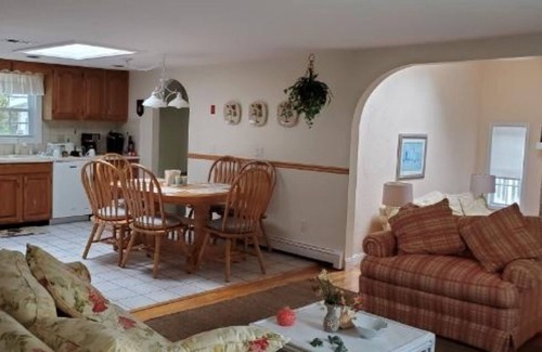 Popponesset House | Beautiful Popponesset Beach Home, short walk to the beach