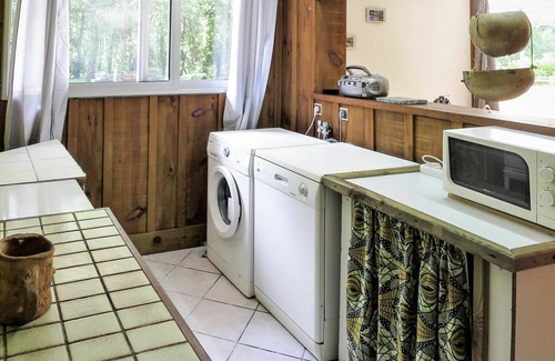 Gaillan-en-Medoc House | Beautiful private villa for 6 people with terrace, pets allowed and parking