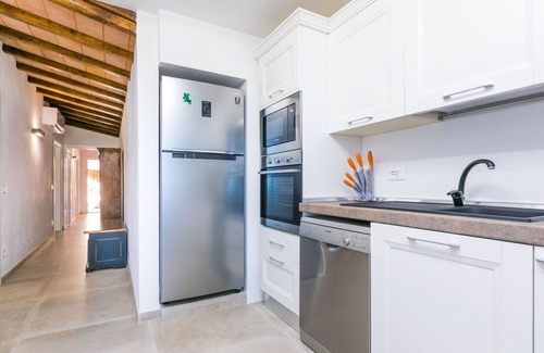 Monte Argentario House | Beautiful private villa for 6 guests with A/C, hot tub, WIFI, TV, patio and pets allowed