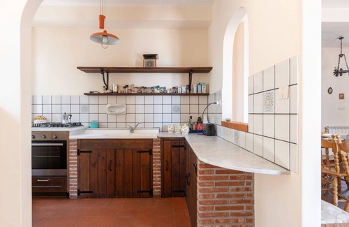 Linguaglossa Villa | Beautiful private villa for 8 people with WIFI, TV, terrace and parking