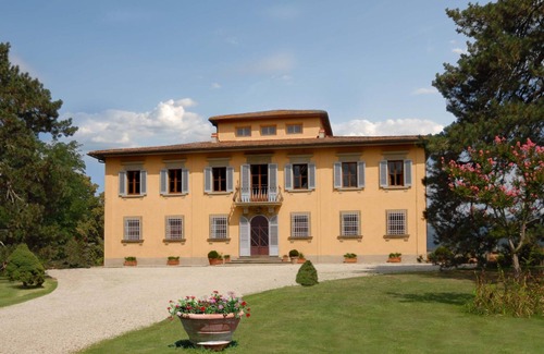 Vicchio Villa | Beautiful private villa for 14 people with WIFI, private pool, TV, terrace and panoramic view