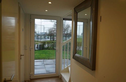 Graft House | Beautiful private villa for 10 people with WIFI, pool, TV and terrace