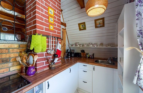 Strizovice House | Beautiful private villa for 6 guests with WIFI, TV, patio, pets allowed and parking
