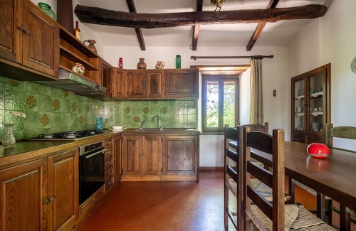Monteriggioni House | Beautiful private villa for 8 guests with private pool, WIFI and TV, close to Siena